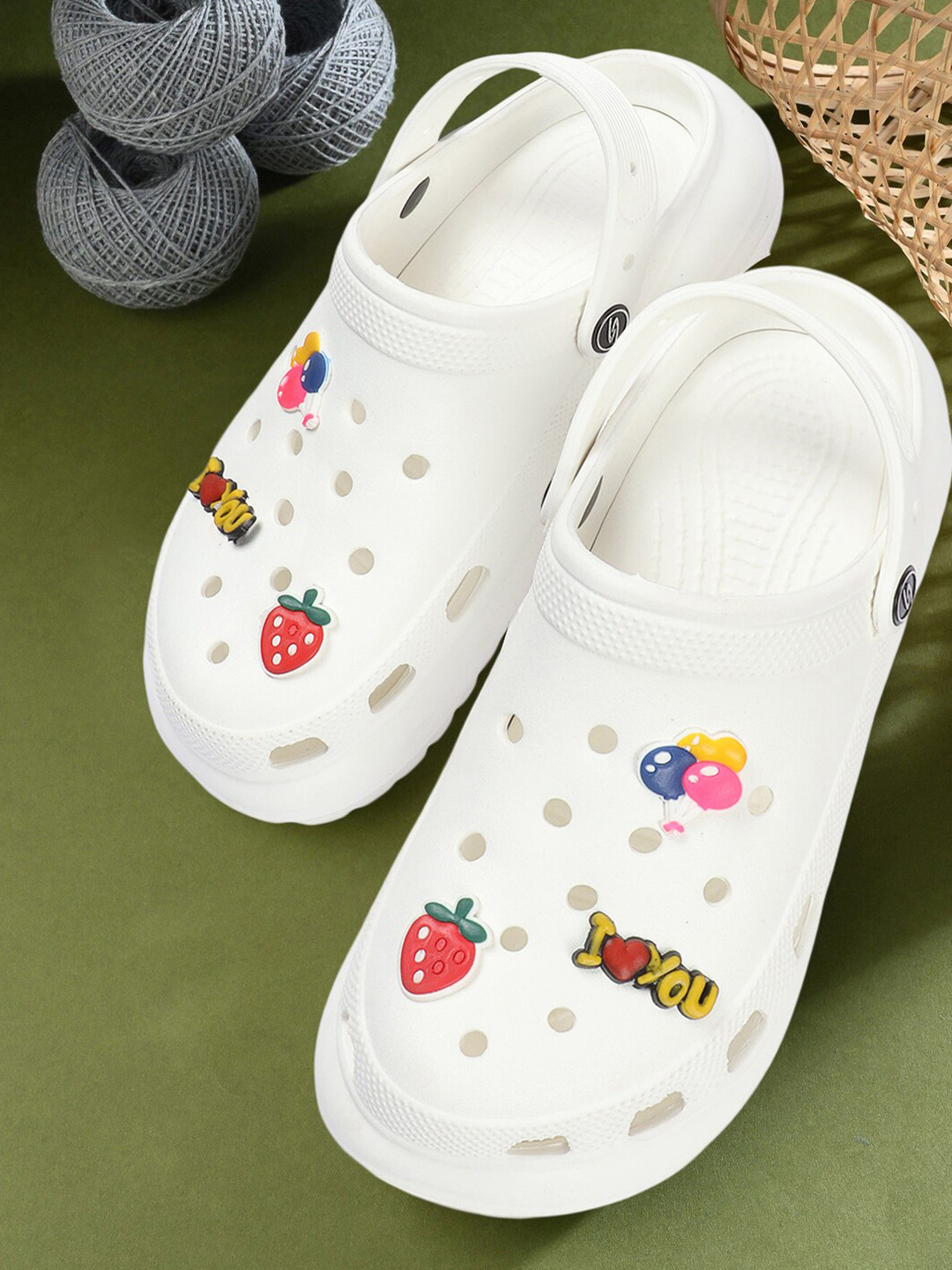

The Roadster Lifestyle Co. Women White Printed Clogs