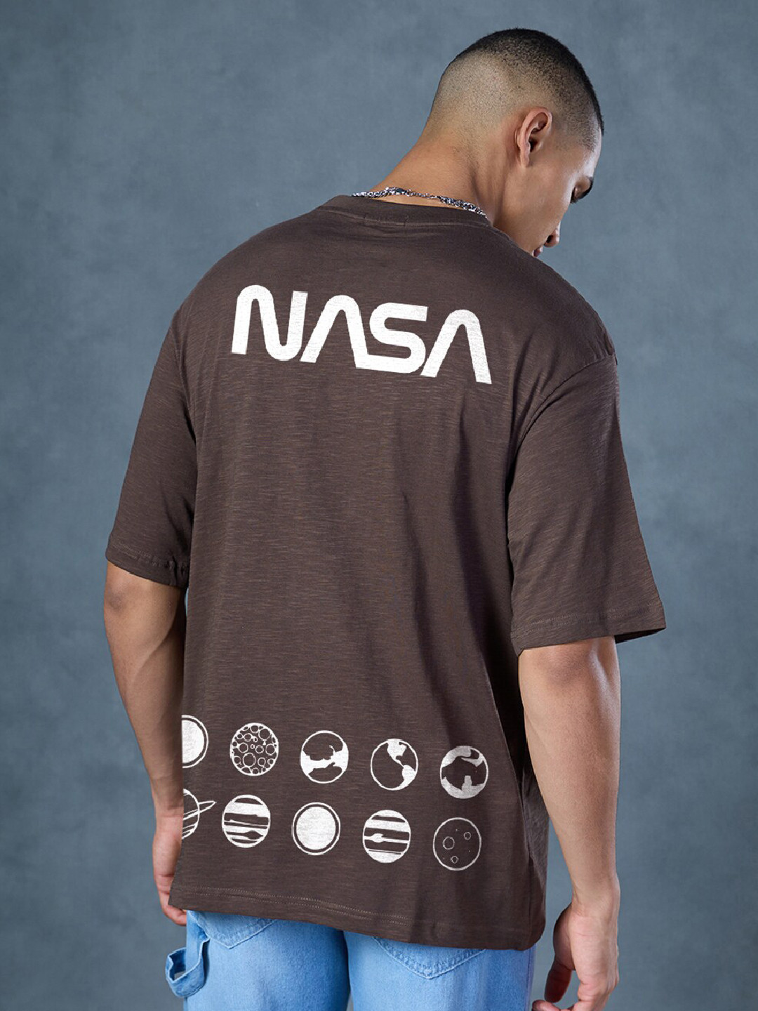 

Bewakoof AIR Nasa Graphic Printed Pure Cotton Oversized T-shirt, Brown