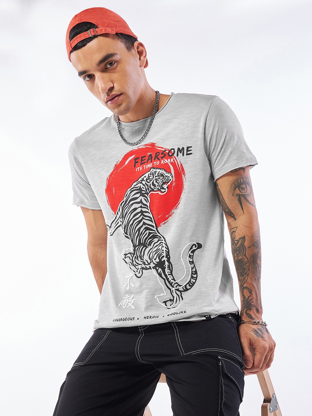 

Bewakoof Air 1.0 Men Vapour Blue Fearsome Graphic Printed T-shirt, Grey