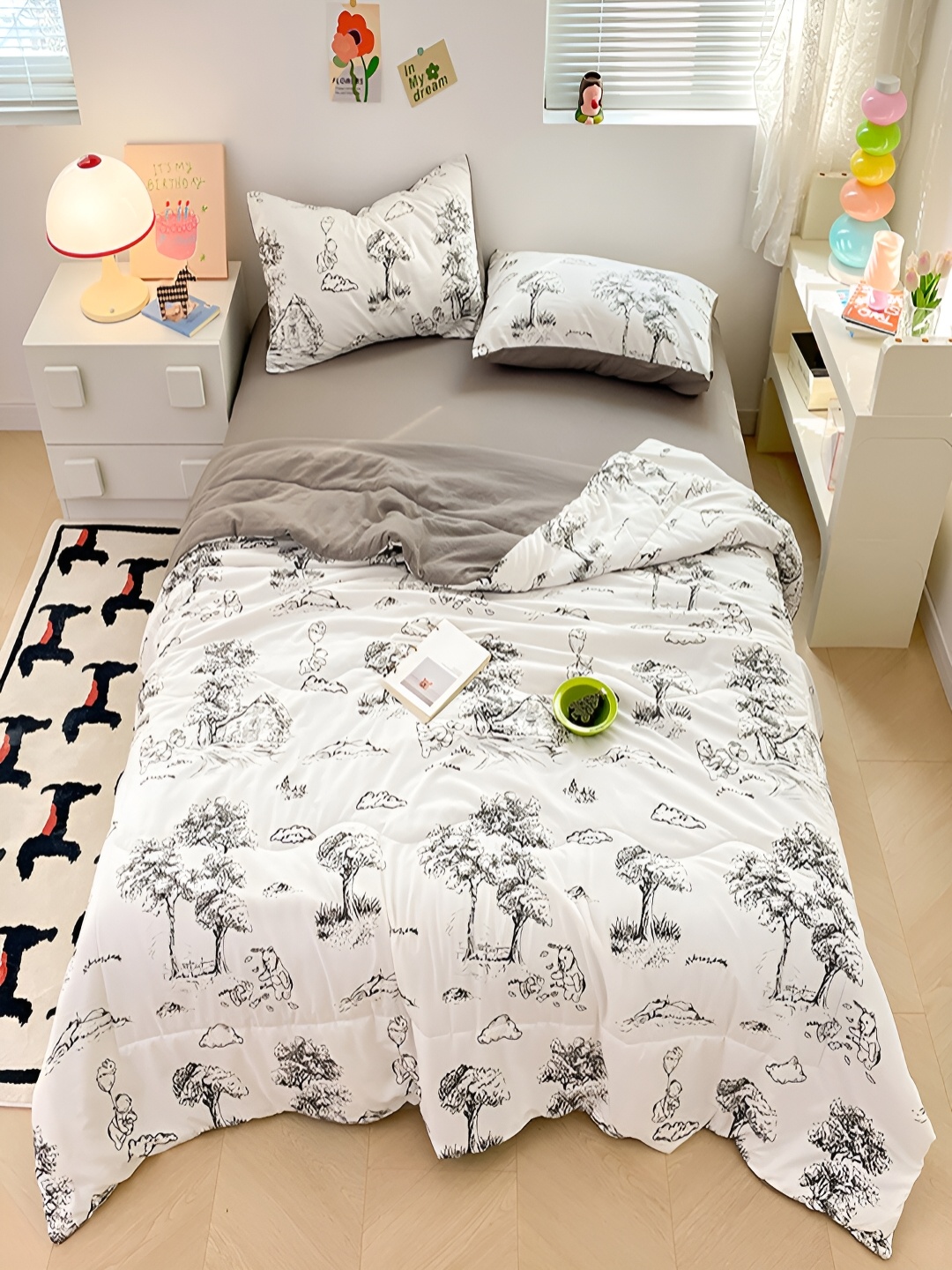 

JC HOME Grey & White 4 Pieces Floral Double King Bedding Set