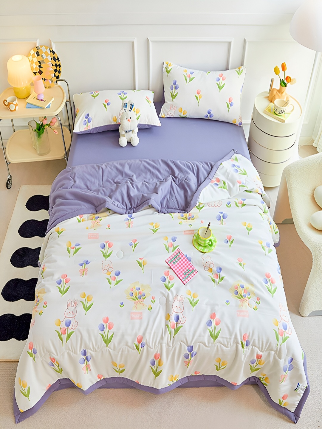 

JC HOME Purple & White Floral Printed Double King Bedding Set