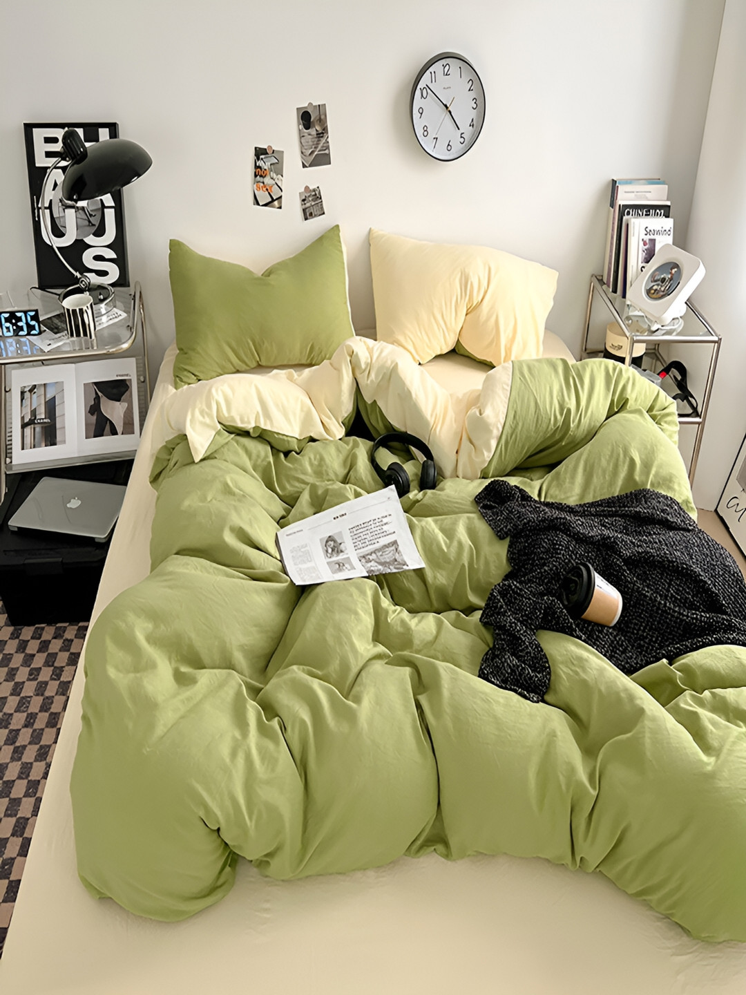

JC HOME Yellow & Green Solid Polycotton 4 Piece Double King Regular Bedding Set