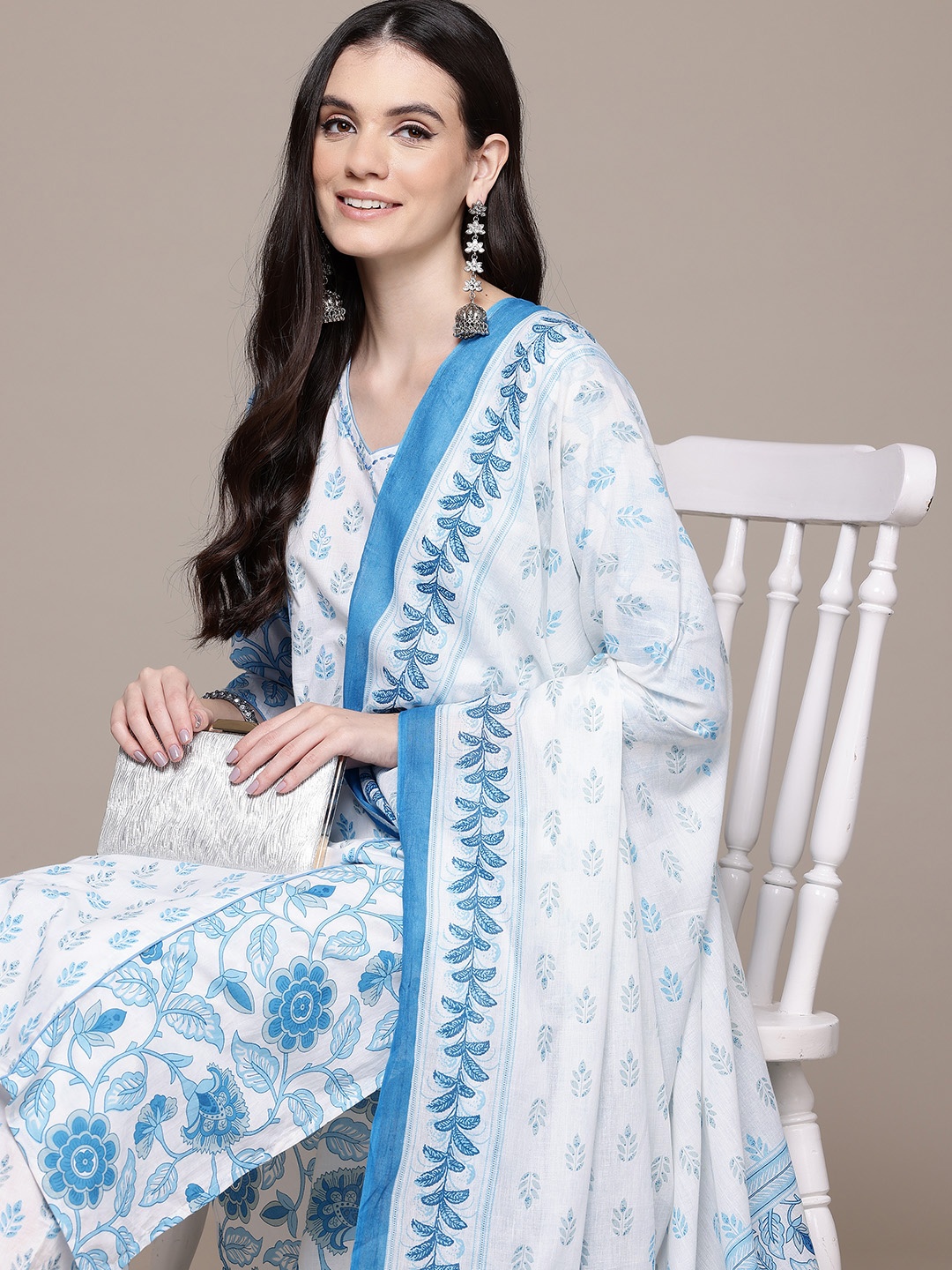 

Readiprint Women Floral Pure Cotton Kurta with Trousers & With Dupatta, White