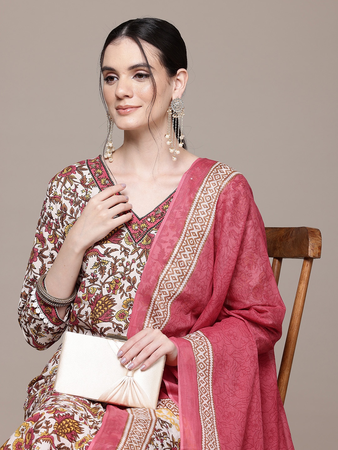 

Readiprint Women Floral Print Pure Cotton Kurta with Trousers & Dupatta, Off white