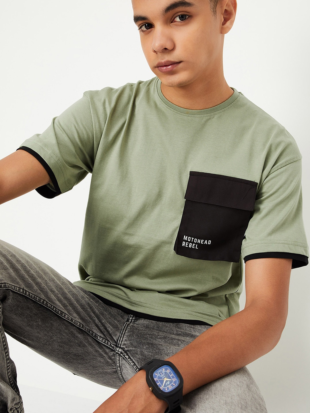 

max Boys Round Neck Short Sleeves Cotton Casual T-shirt, Green