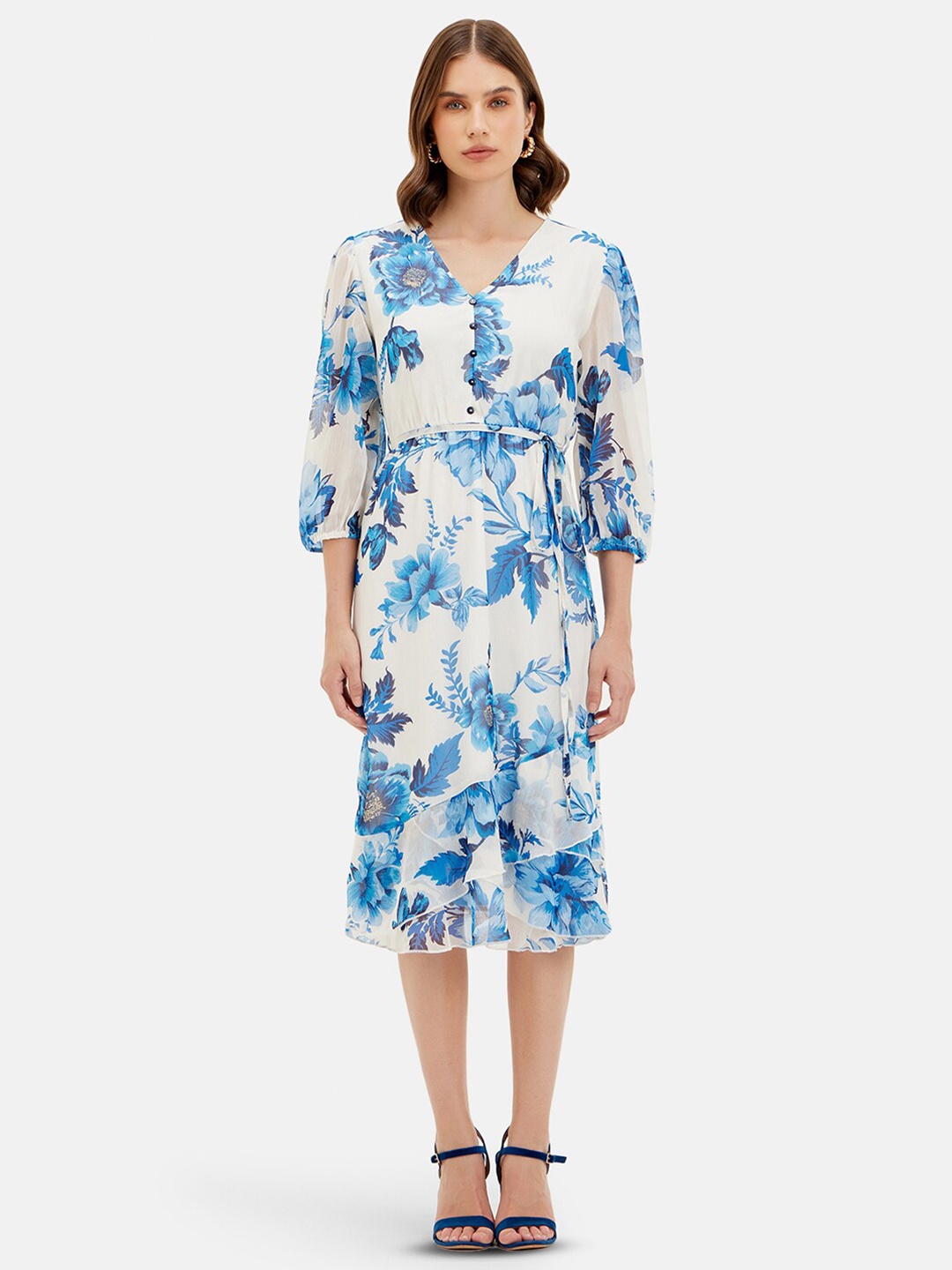 

Kazo Floral Print V-Neck Three-Quarter Sleeves Fit & Flare Midi Dress, Blue