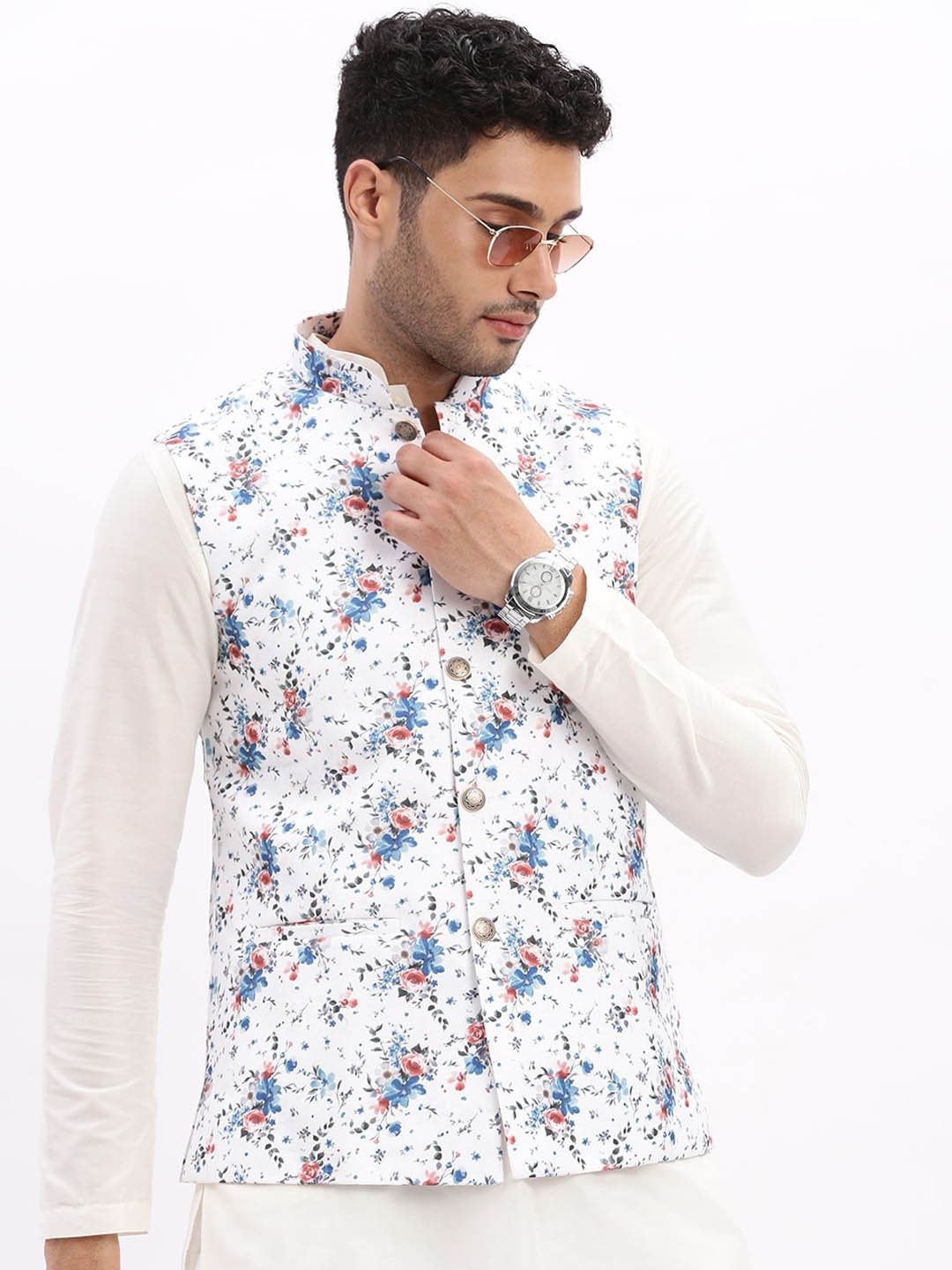 

SHOWOFF Foral Printed Mandarin Collar Nehru Jackets, White