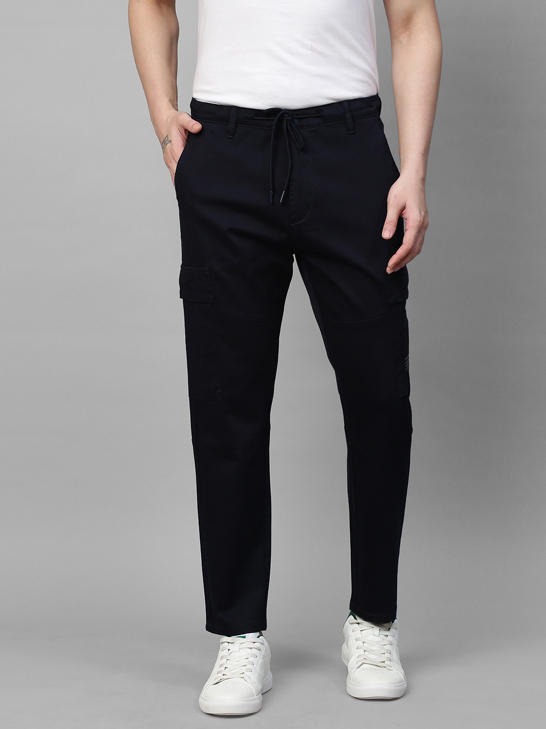

GENIPS Men Cotton Stretchable Trousers, Navy blue