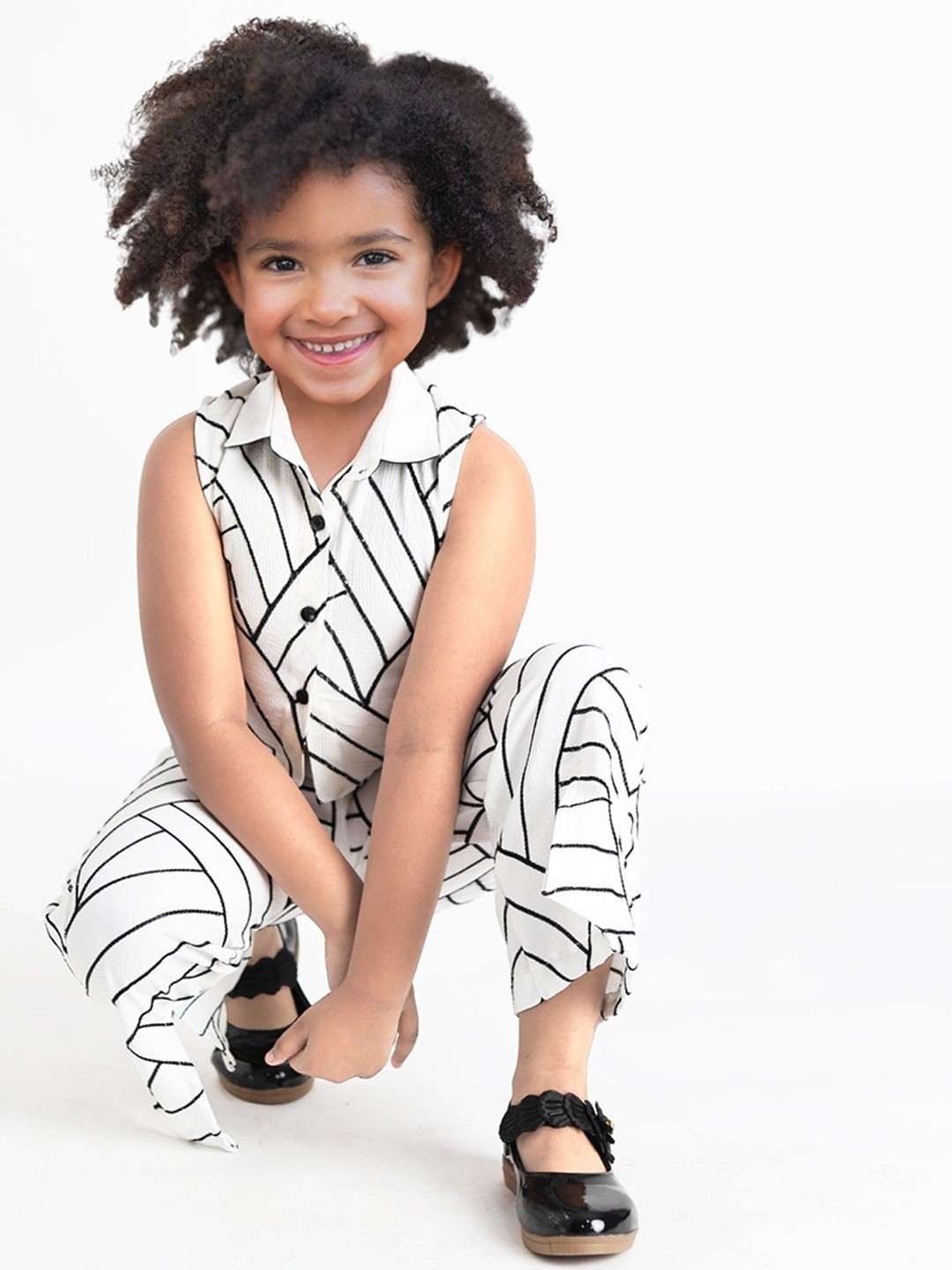 

Safehugs Girls Shirt with Trousers, White