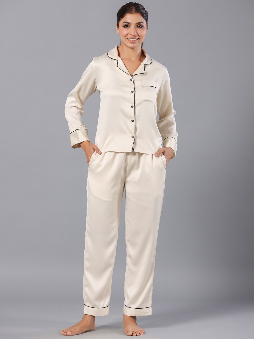 

ETC Off White Lapel Collar Long Sleeves Night suit