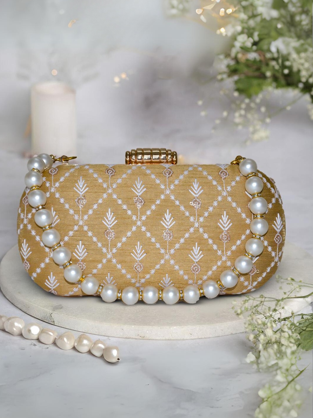 

ARTFLYCK Embroidered Box Clutch, Gold