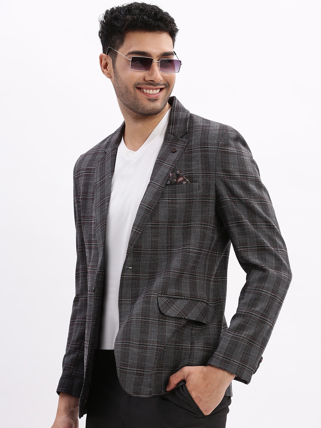 

SHOWOFF Checked Slim-Fit Single-Breasted Notched Lapel Collar Casual Blazer, Charcoal
