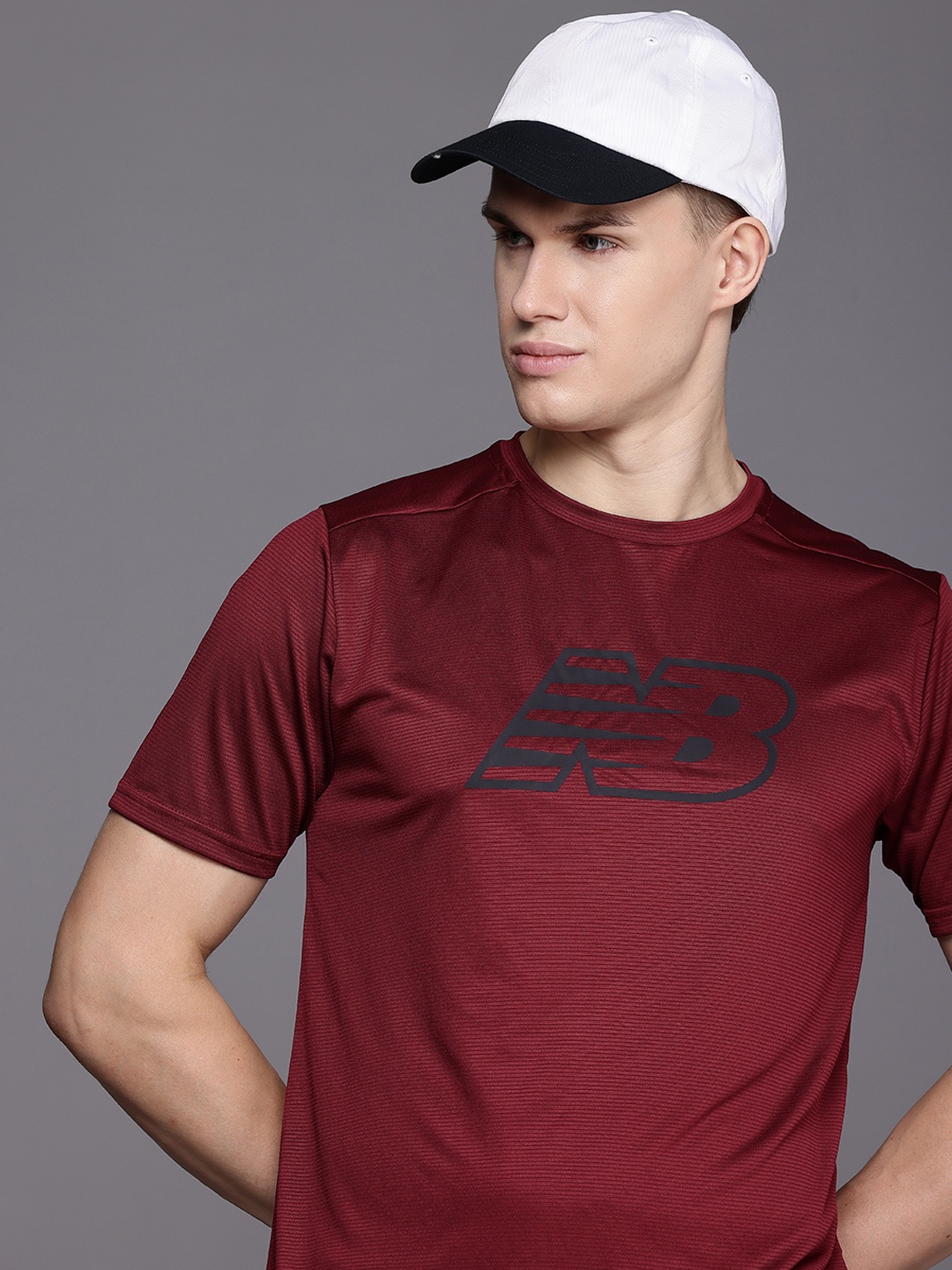 

New Balance Brand Logo Printed Sports T-shirt, Maroon