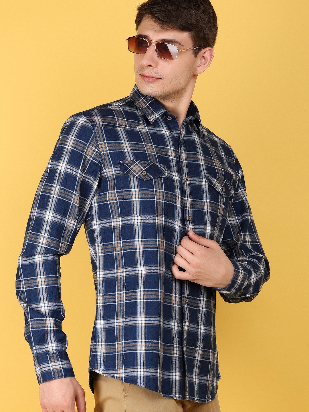 

V-Mart Men Slim Fit Tartan Checked Spread Collar Casual Shirt, Khaki