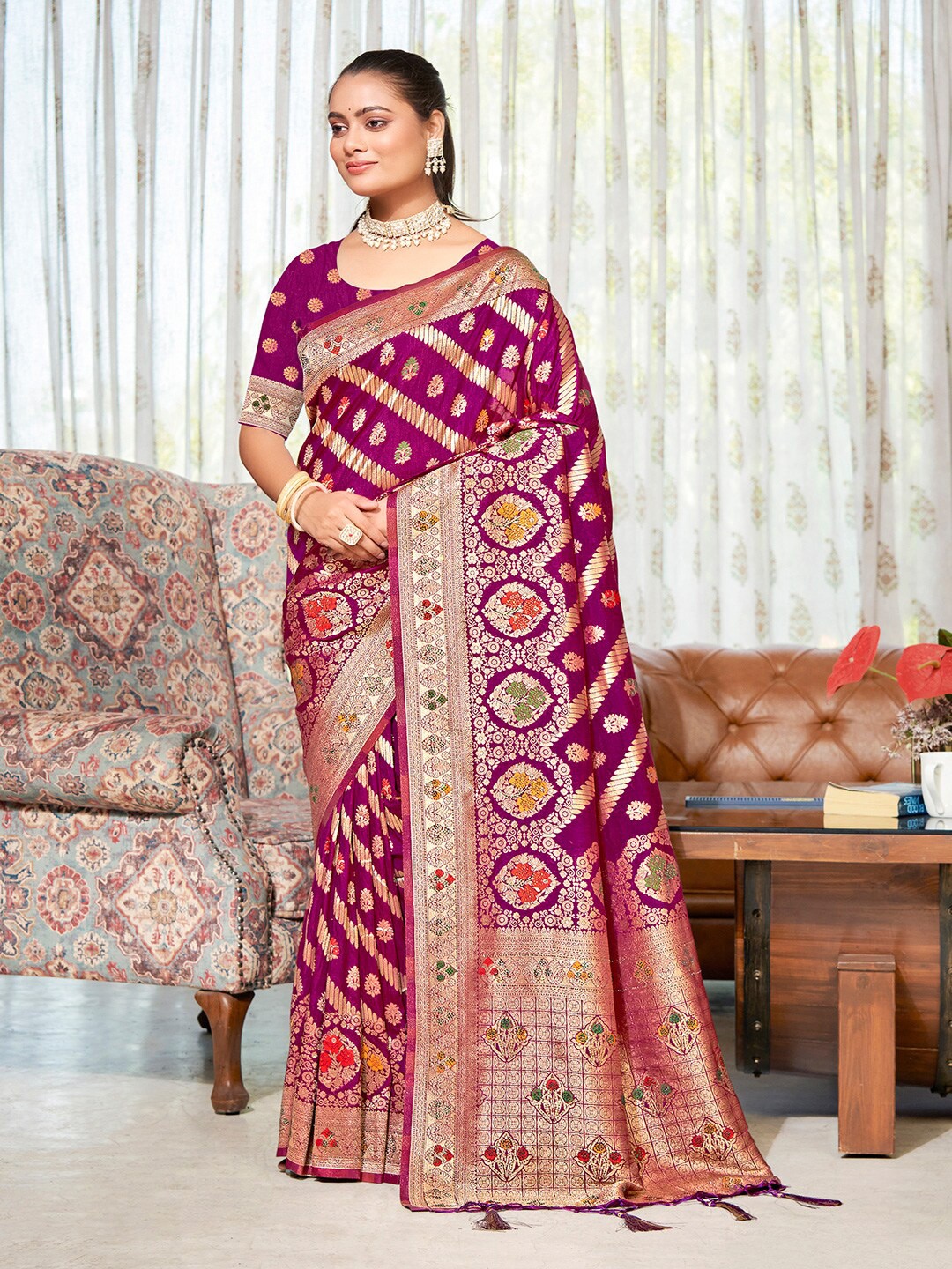 

SANGAM PRINTS Woven Design Zari Silk Blend Tussar Saree, Purple