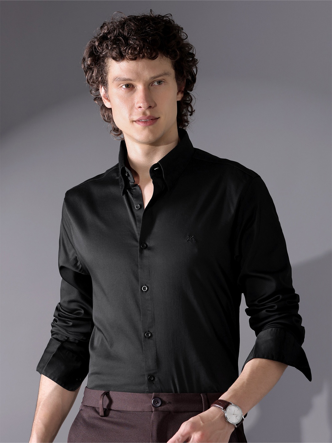 

Beyoung Solid Spread Collar Long Sleeves Formal Shirt, Black
