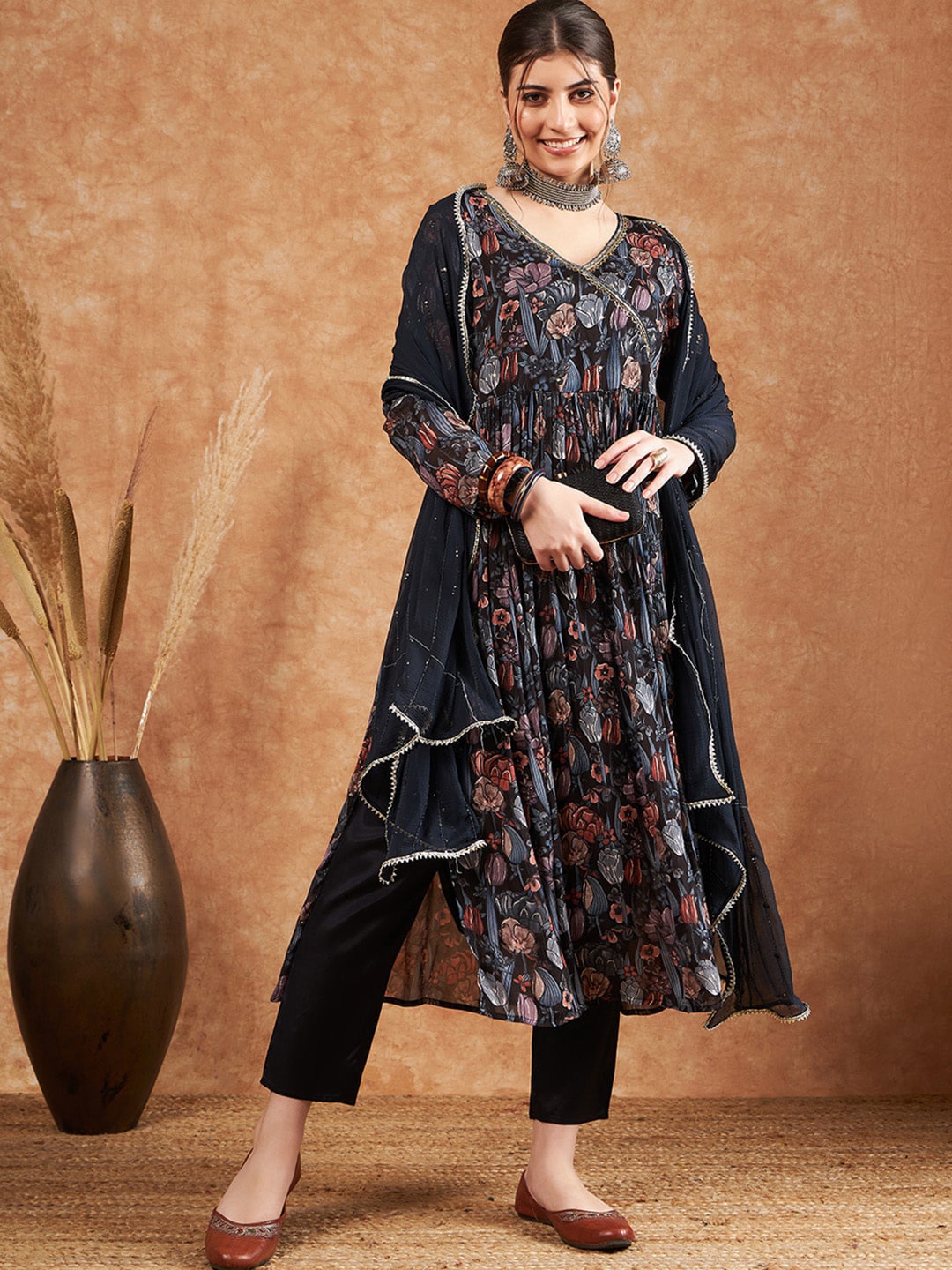 

Ishin V Neck Floral Printed Angrakha Sequinned Silk Georgette Anarkali Kurta Set, Black