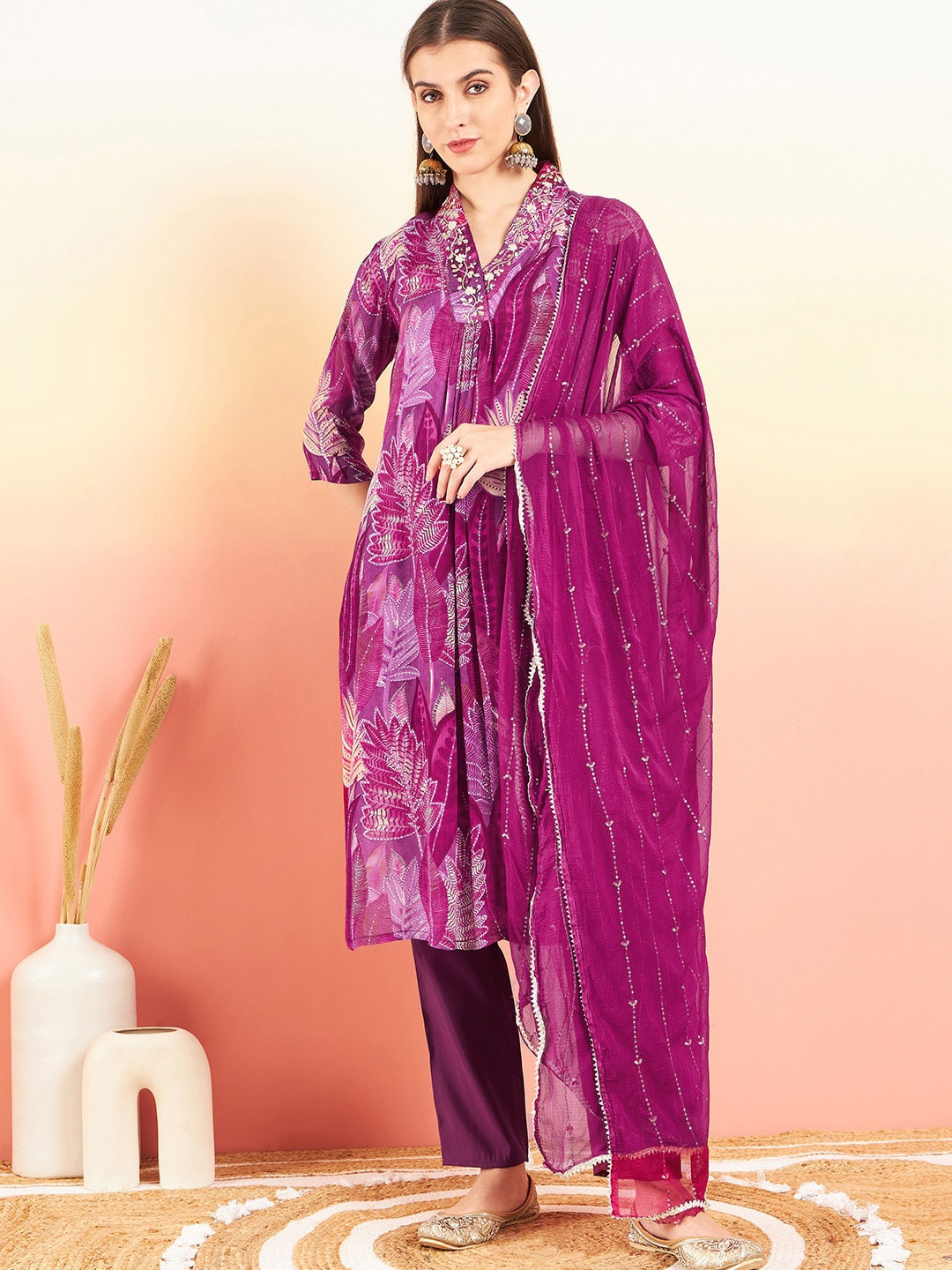 

Ishin V Neck Floral Printed Pleated Sequinned Silk Georgette Straight Kurta Set, Fuchsia