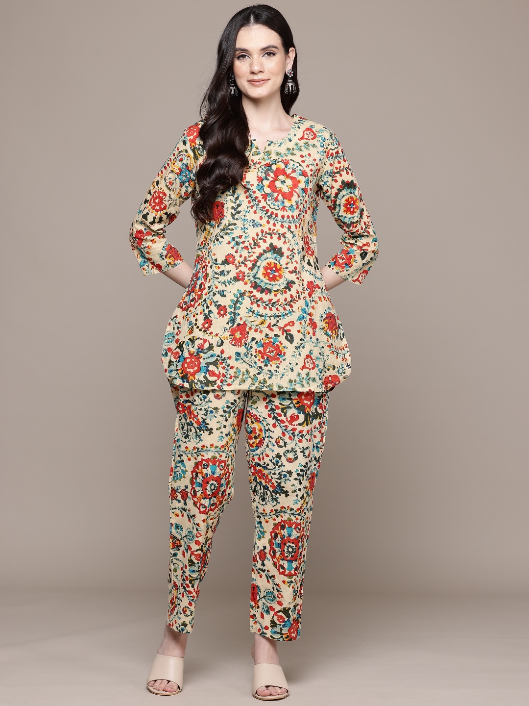 

Readiprint Ethnic Motifs Printed Pure Cotton Co-Ords, Beige