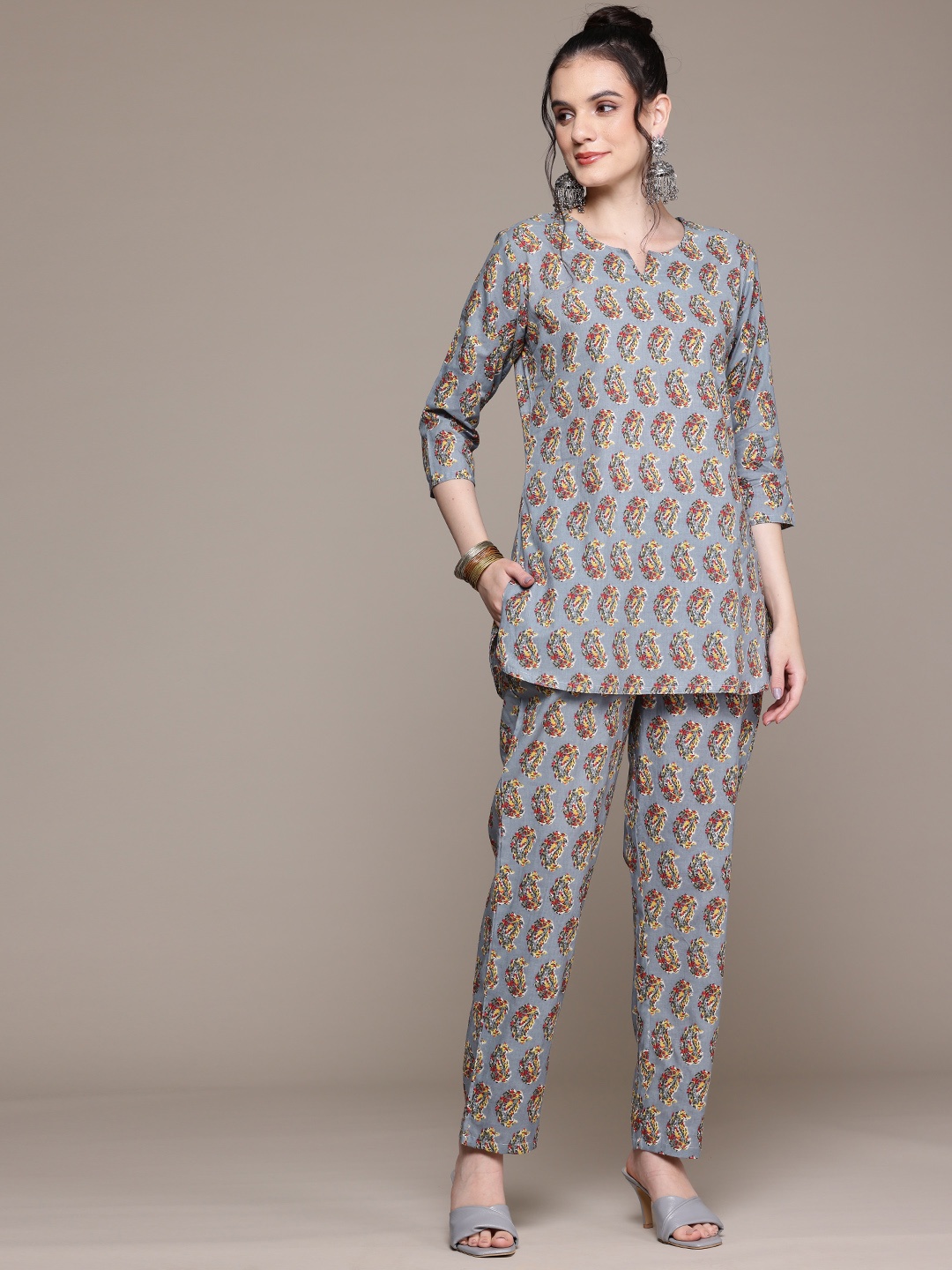 

Readiprint Ethnic Motifs Printed Pure Cotton Co-Ords, Grey