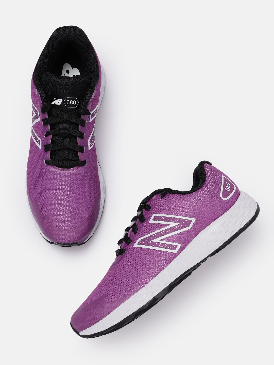 

New Balance Women Woven Design 680XC7 Running Shoes, Purple