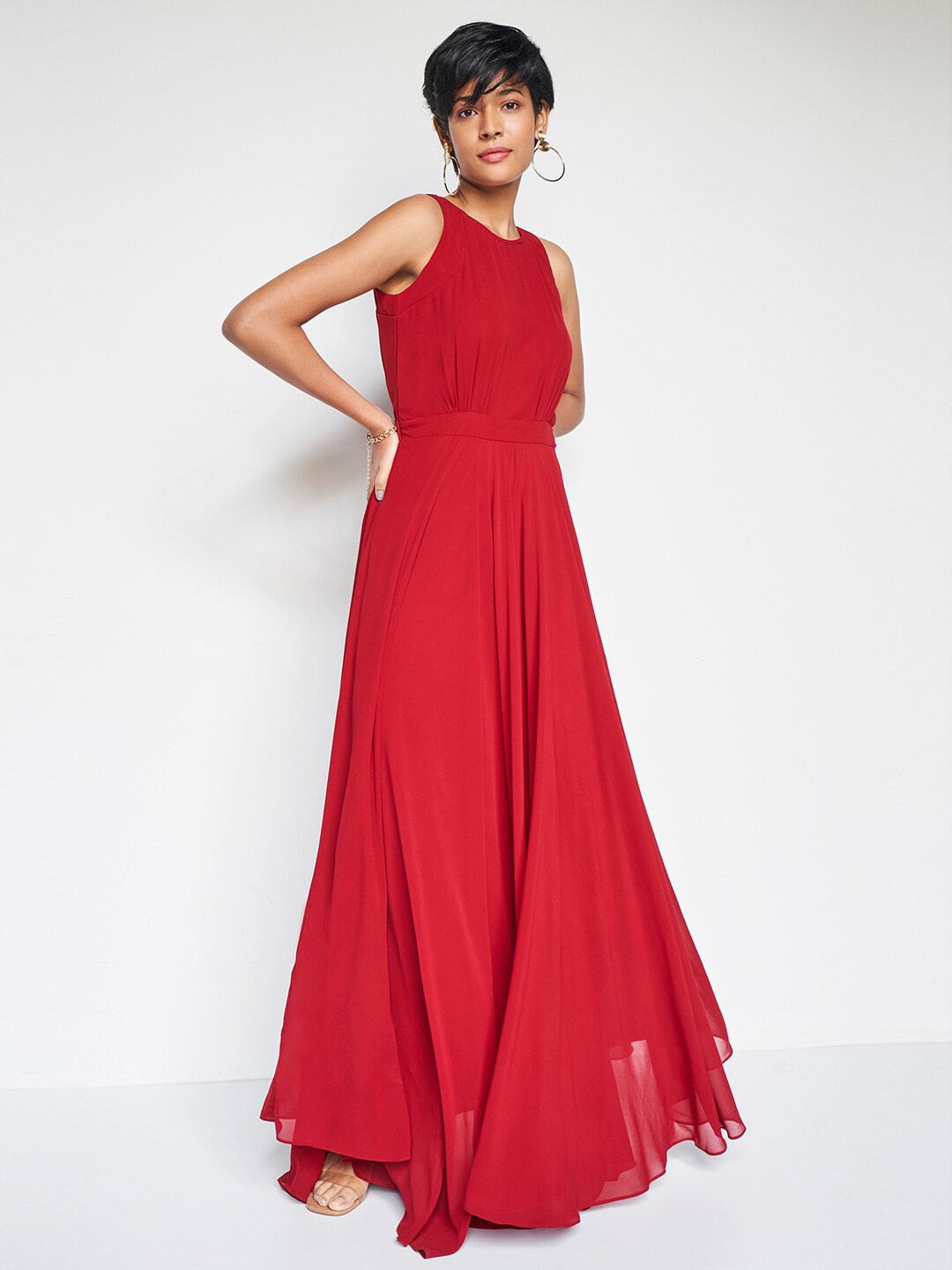 

AND Round Neck Sleeves Fit & Flare Maxi Dress, Maroon