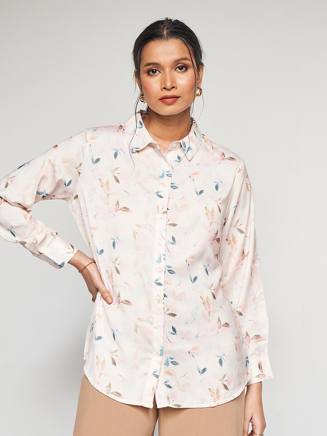 

AND Floral Print Cuffed Sleeves Shirt Style Top, Cream