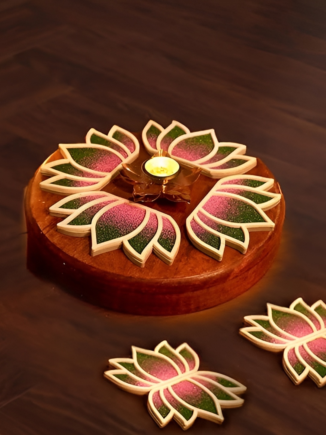 

Aura Pink & White 4 Pieces Floral Rangoli Stencil