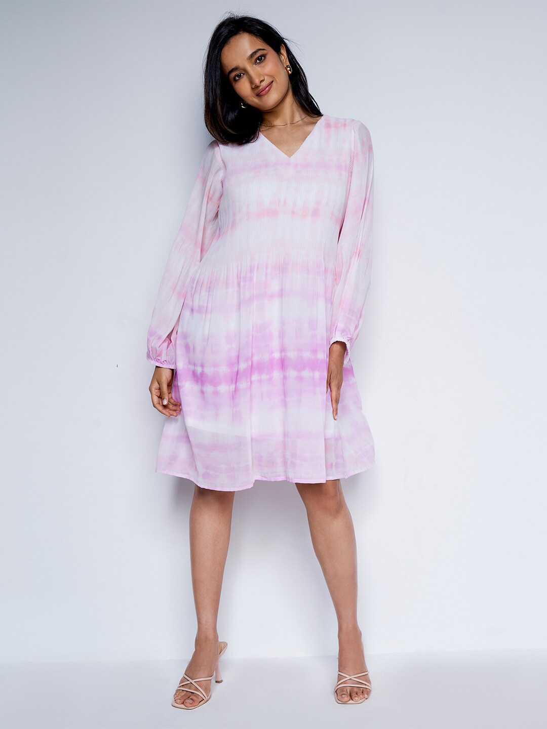 

AND Tie and Dye V-Neck Long Cuffed Sleeves A-Line Dress, Pink