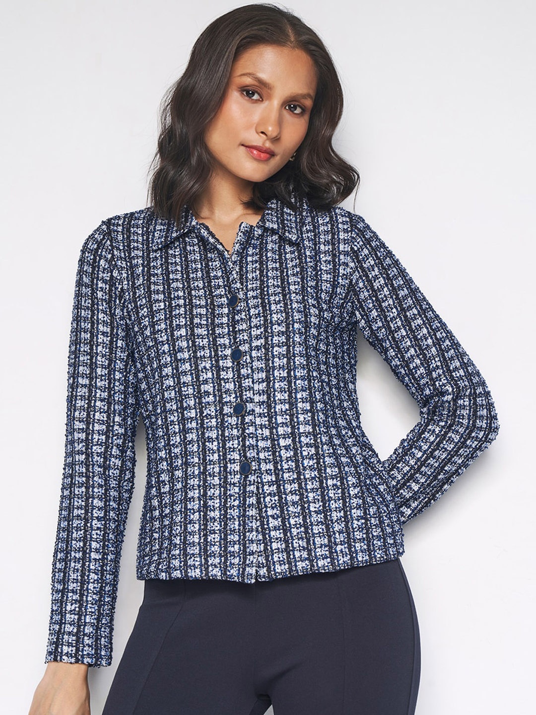 

AND Self Design Spread Collar Long Sleeves Crop Tailored Jacket, Blue