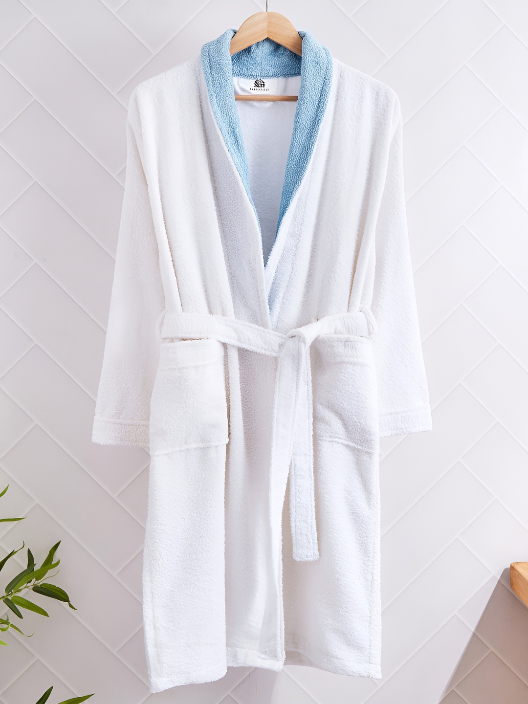 

Home Centre Women White Cotton Bath Robe