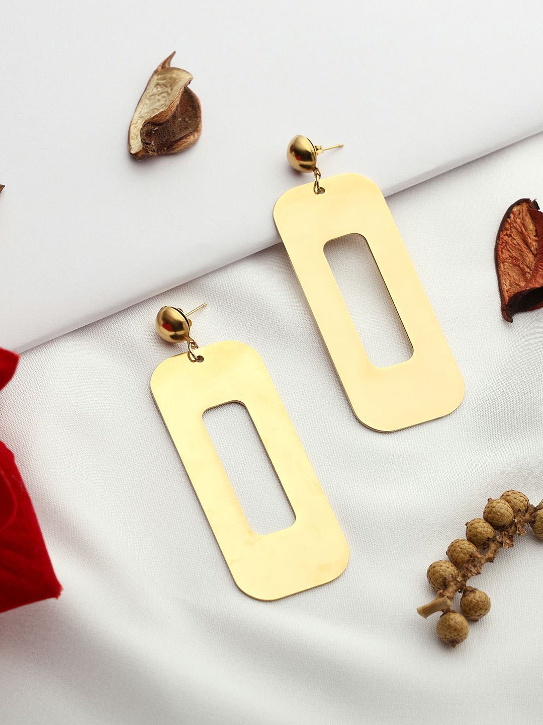 

VENI Gold-Plated Drop Earrings