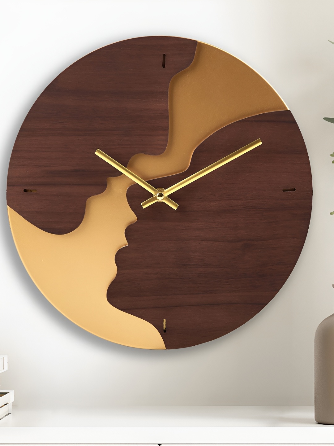 

Home Centre Brown & Gold-Toned Printed Round Contemporary Wall Clock