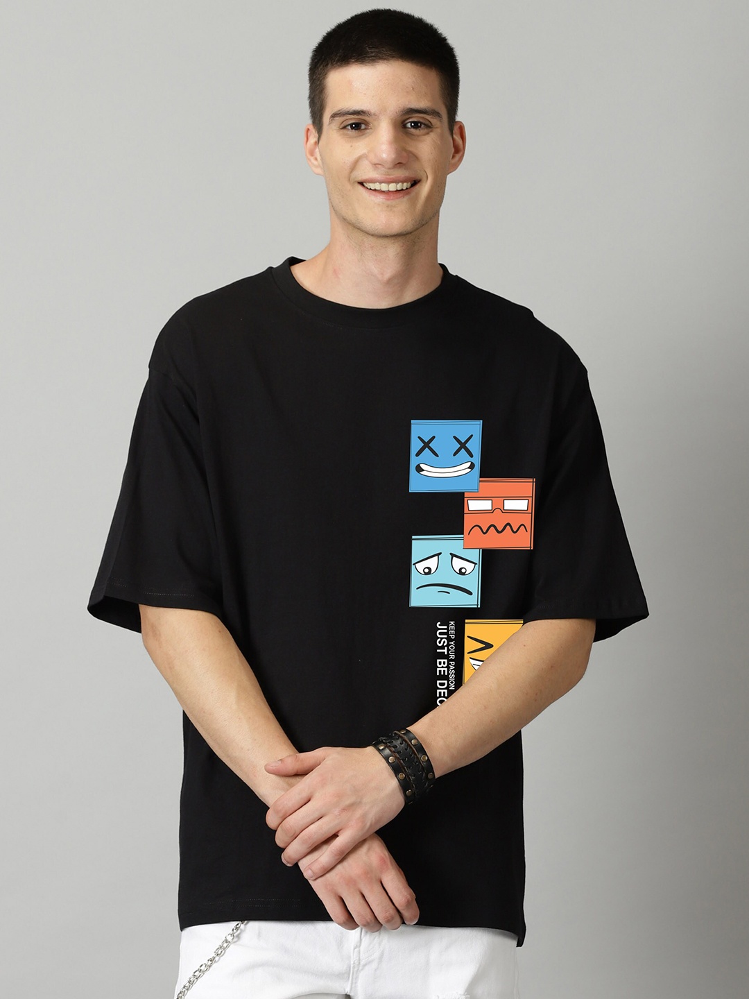 

SLOWLORIS Graphic Printed Drop-Shoulder Sleeves Bio-Wash Oversized T-shirt, Black