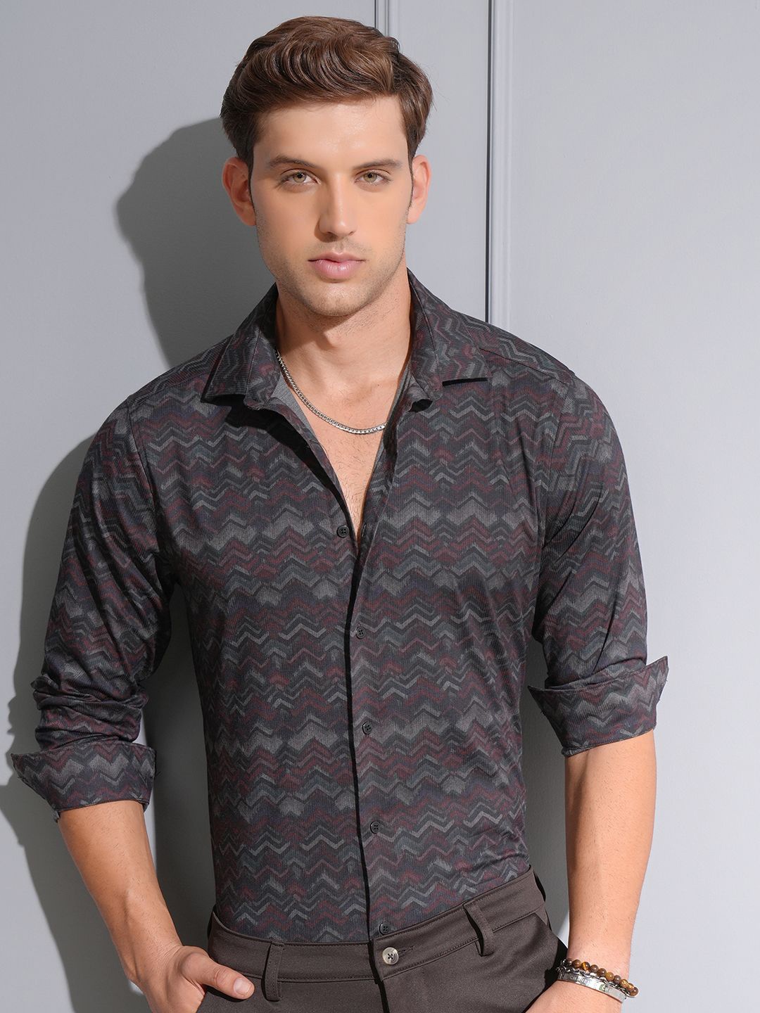 

LOCOMOTIVE Premium Men Dobby Textured Printed Occasion Shirt, Black