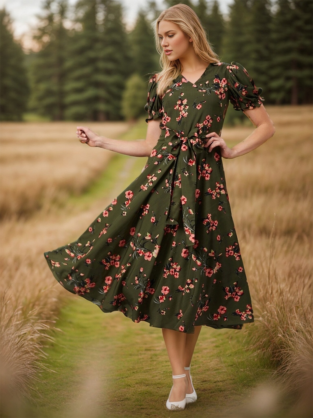

RARE Green Floral Printed Fit & Flare Midi Dress