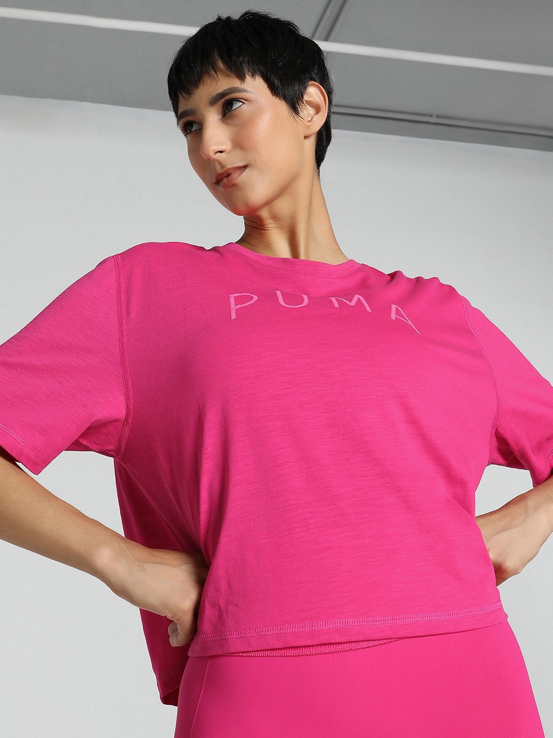 

Puma Women Graphic Crop Move Printed Training T-Shirts, Pink