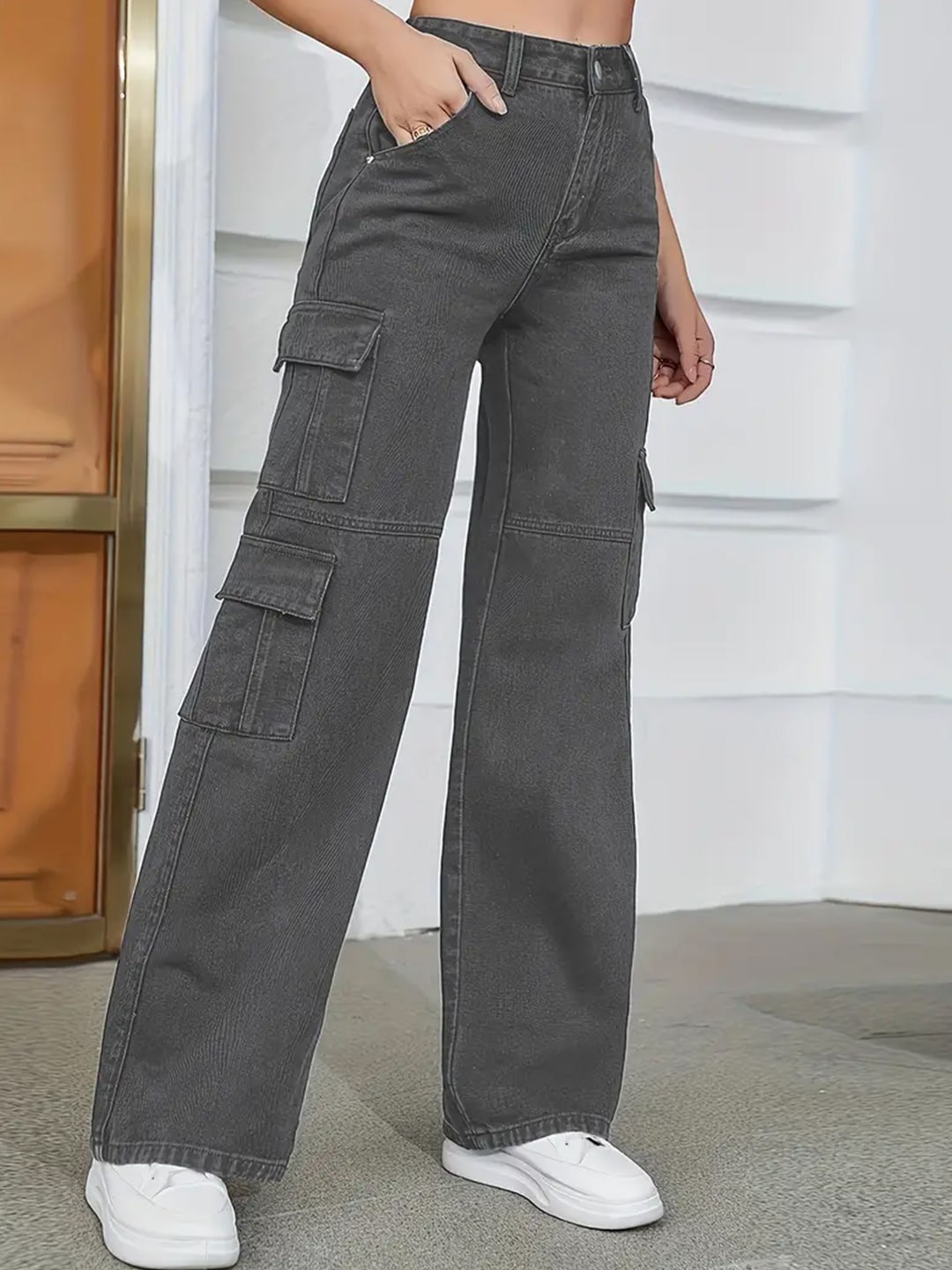 

BLACK SCISSOR Women Wide Leg Light Fade Cargo Jeans, Rust