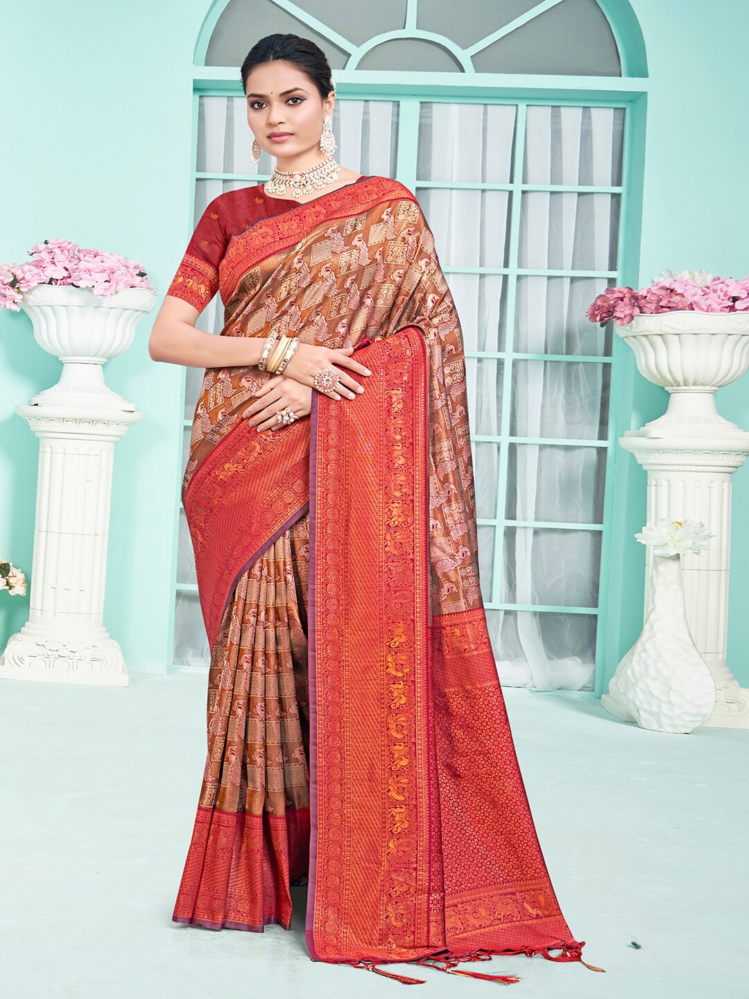 

SANGAM PRINTS Woven Design Zari Silk Blend Tussar Saree, Maroon