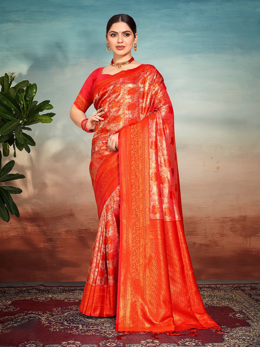 

SANGAM PRINTS Woven Design Zari Silk Blend Tussar Saree, Red