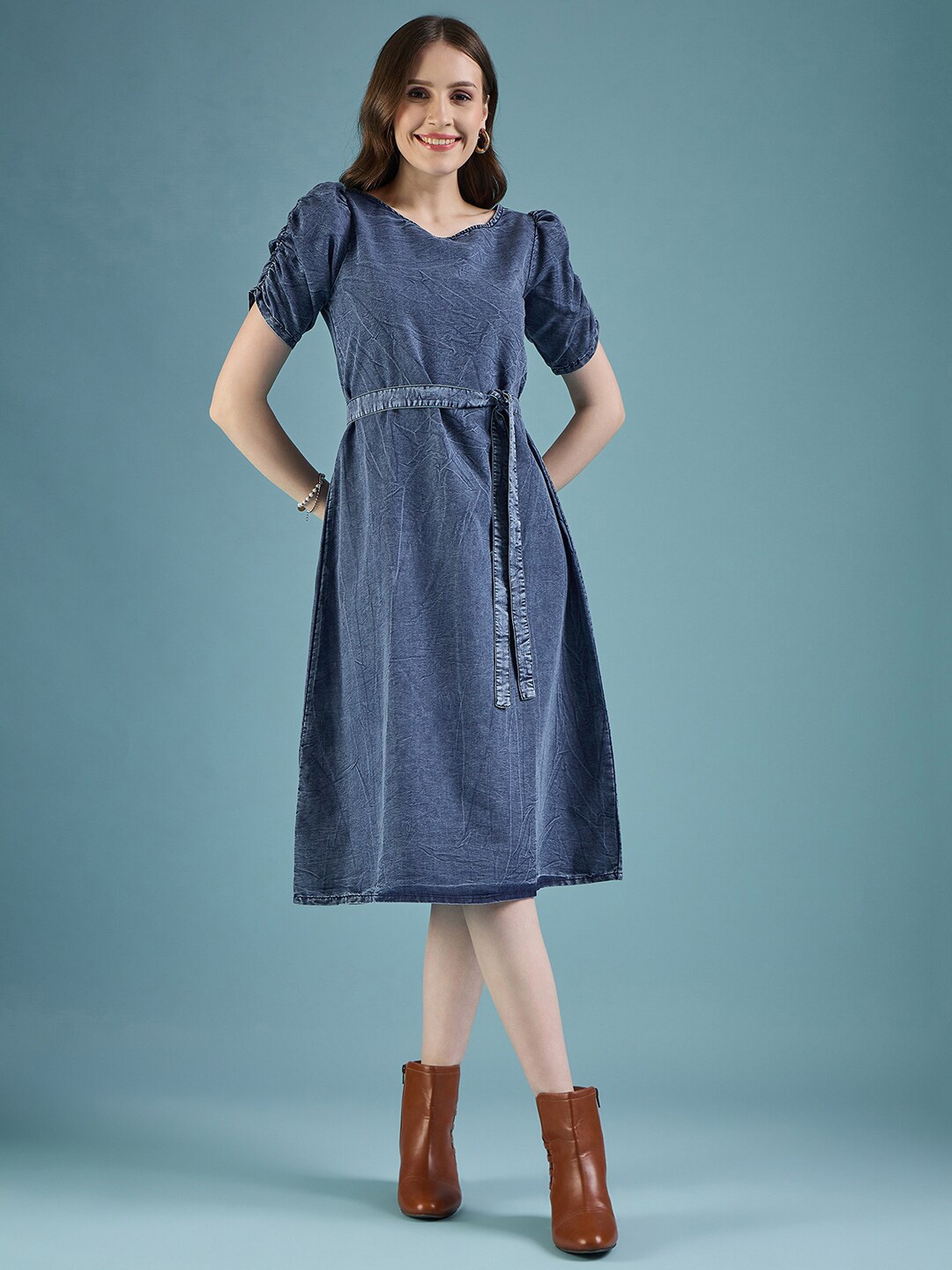 

DressBerry Blue Puff Sleeve V-Neck Denim A-Line Dress