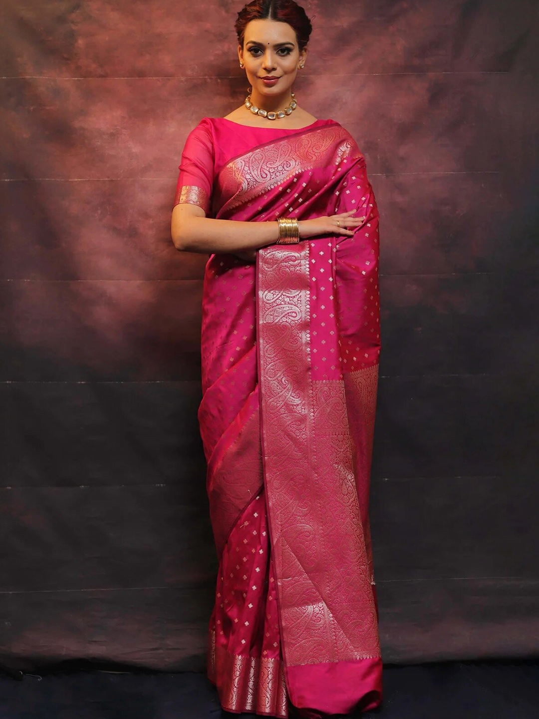 

DIVASTRI Woven Design Zari Pure Silk Kanjeevaram Saree, Pink