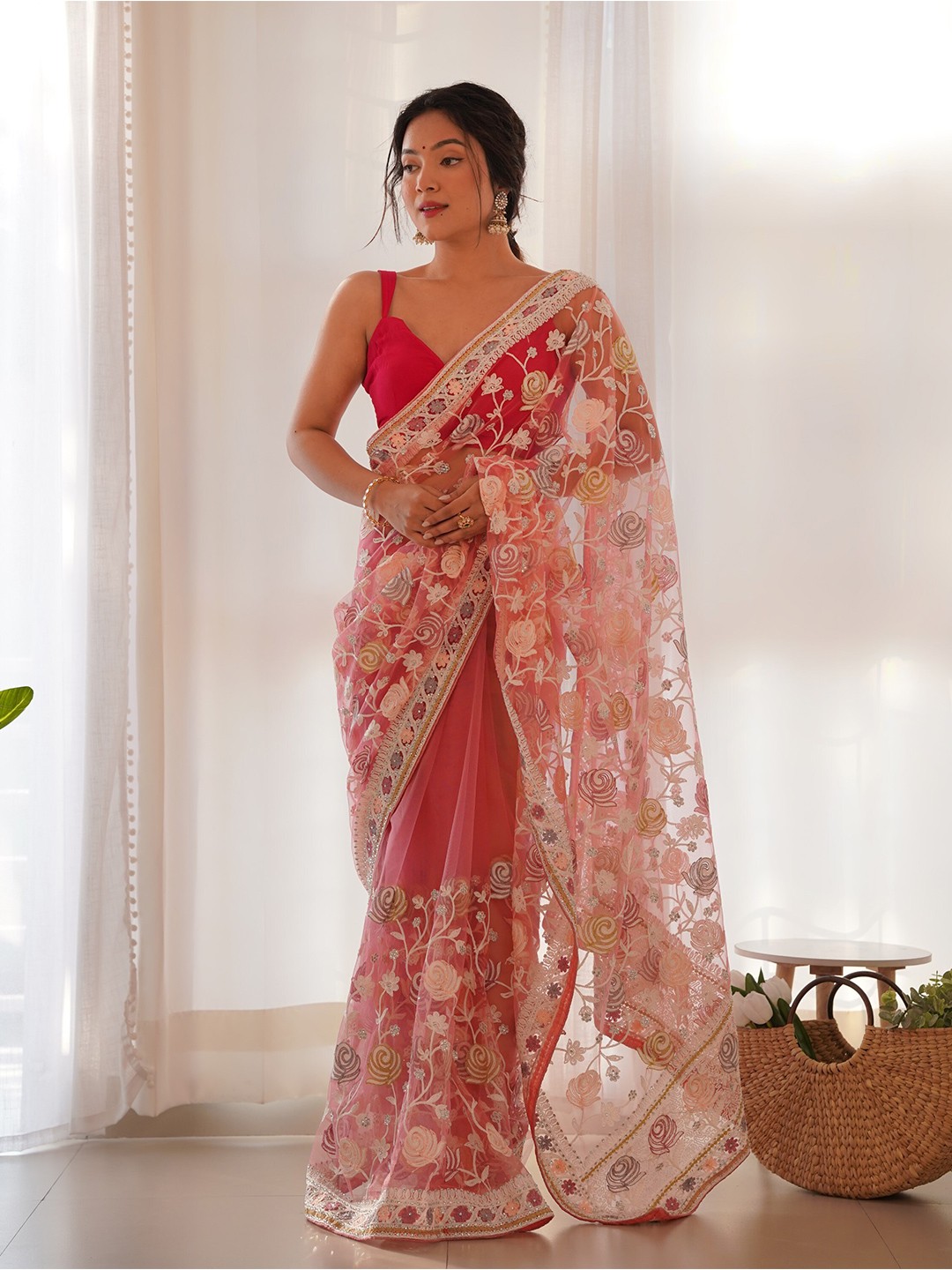 

RV CREATION Floral Aari Work Net Saree, Pink