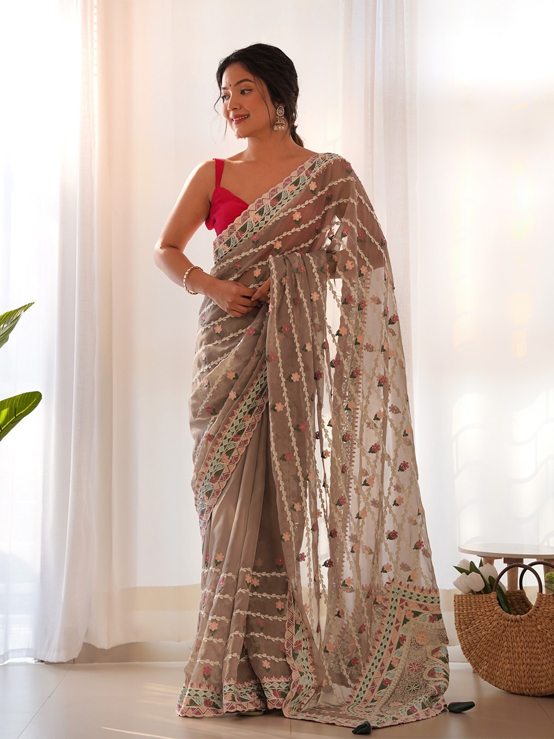 

RV CREATION Floral Aari Work Organza Saree, Beige