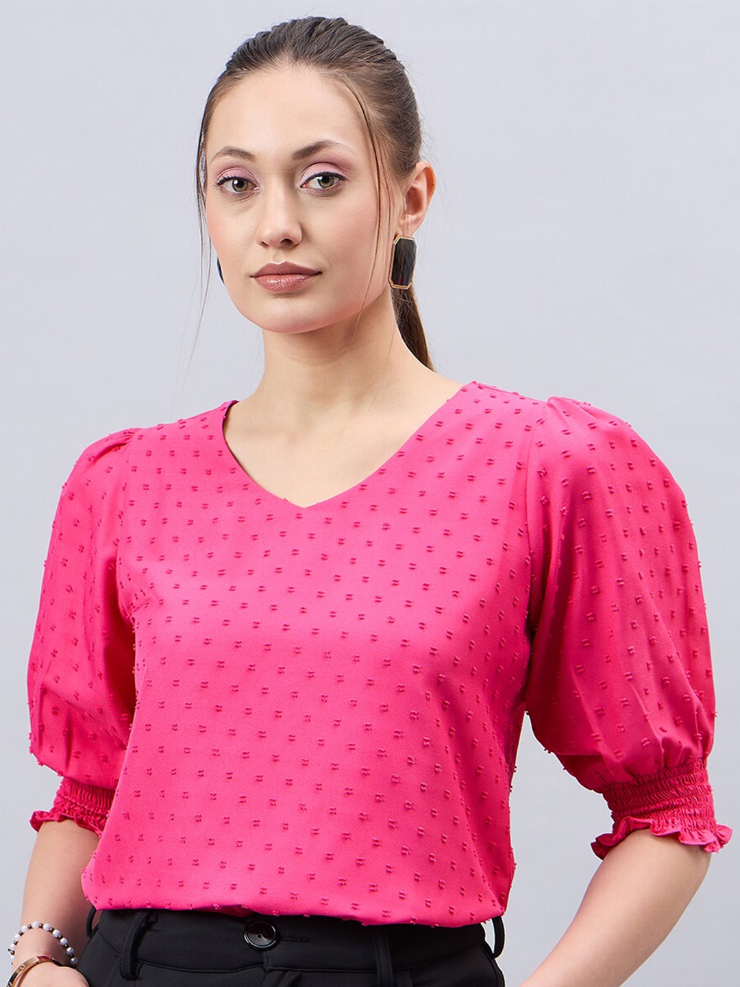 

Style Quotient Pink Printed Puff Sleeve Blouson Top