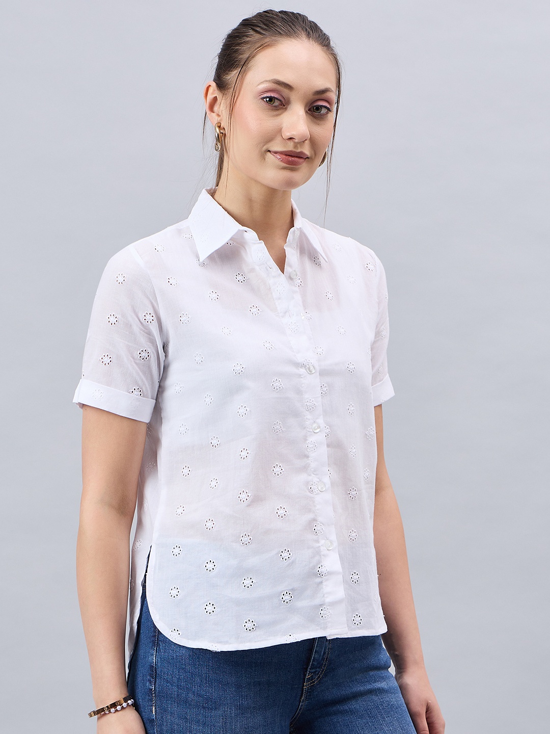 

Style Quotient Smart Spread Collar Short Sleeves Cotton Semi Sheer Casual Shirt, White