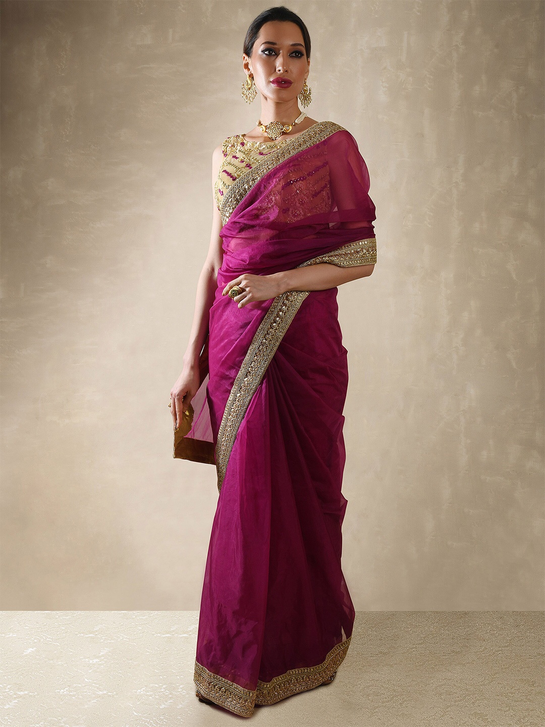 

Renee Label Sequinned Pure Silk Ready to Wear Saree, Burgundy