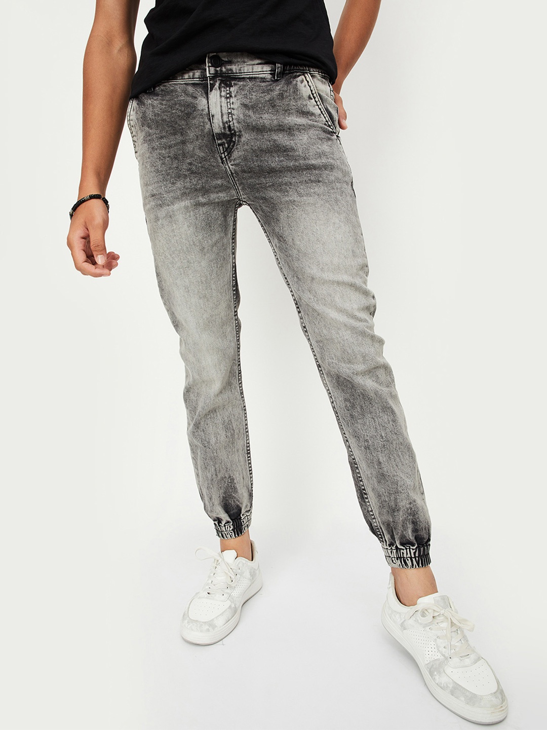 

max Boys Mid-Rise Regular Fit Jeans, Black