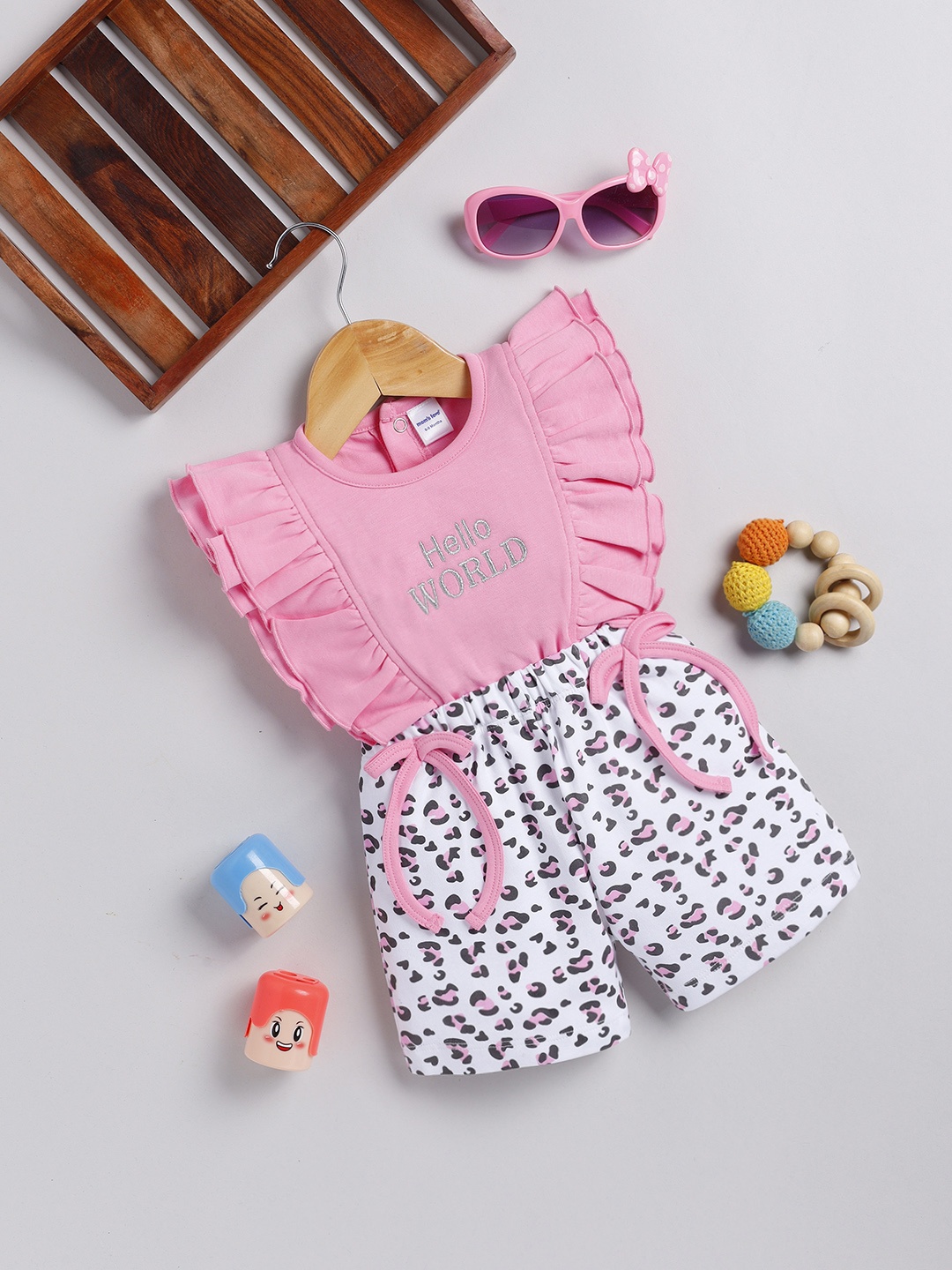 

Moms Love Infant Girls Pure Cotton Printed Basic Jumpsuit, Pink
