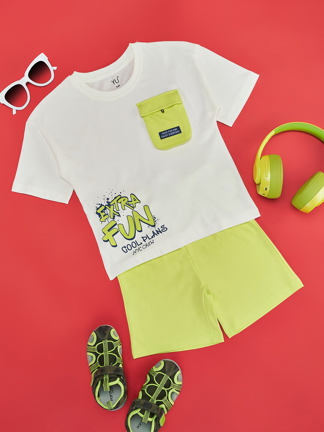 

YU by Pantaloons Boys Printed T-shirt With Shorts, Off white